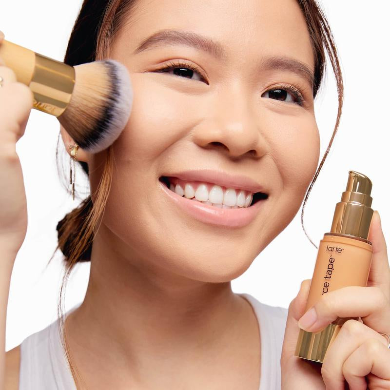 The Buffer™ Brush - Fluffy, Dome Foundation Brush